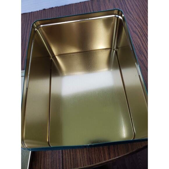 1993 Oreo Cookie Tin Green Unlock the Magic Christmas Morning Santa Tree Vintage - Picture 7 of 10